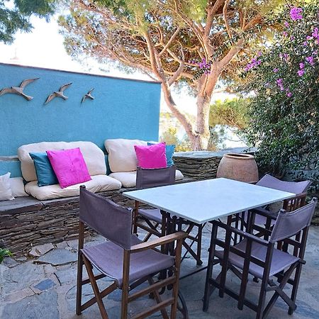 Precioso Apartamento Con Hermosas Vistas Apartment Кадакес Екстериор снимка