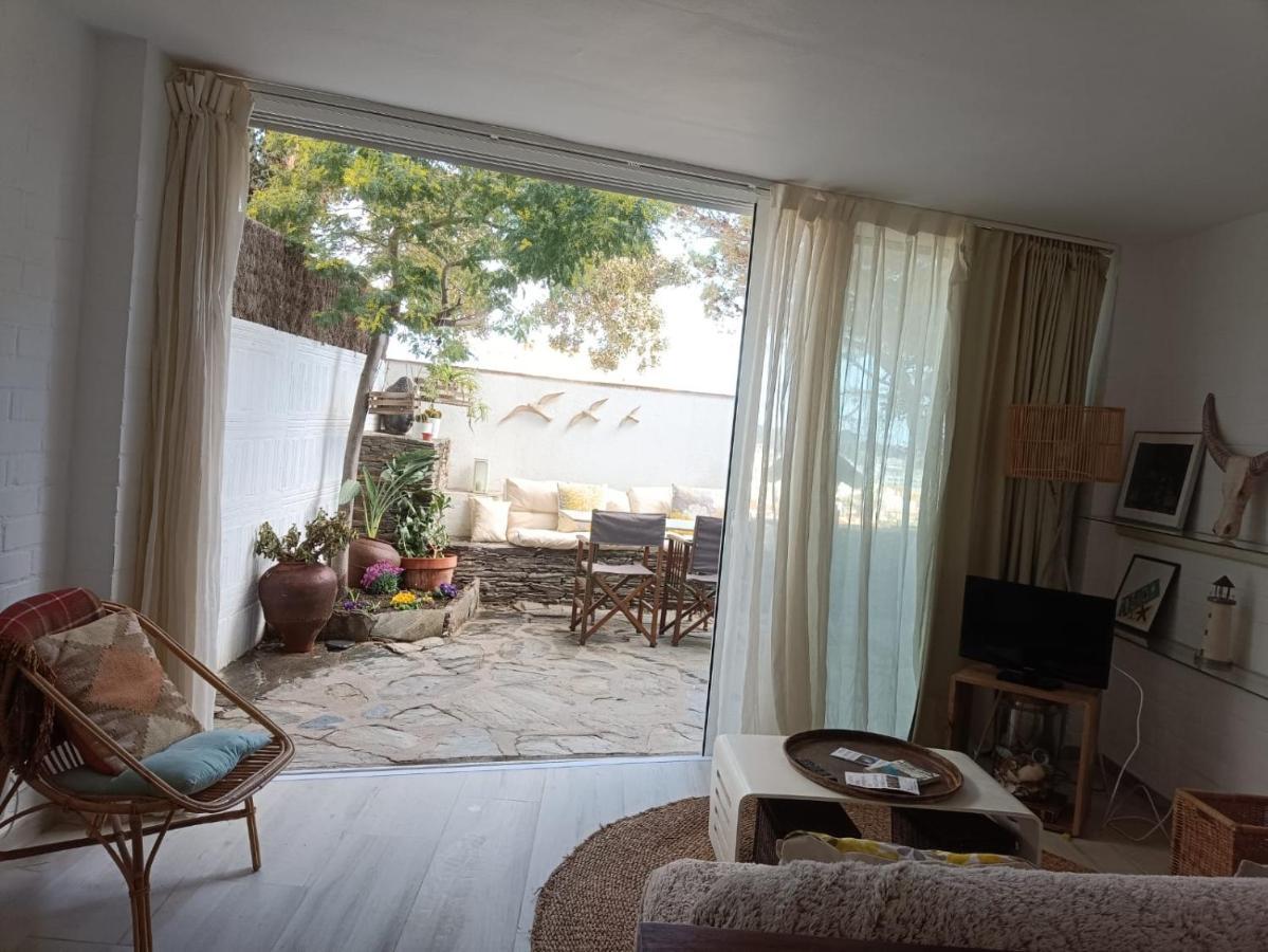 Precioso Apartamento Con Hermosas Vistas Apartment Кадакес Екстериор снимка