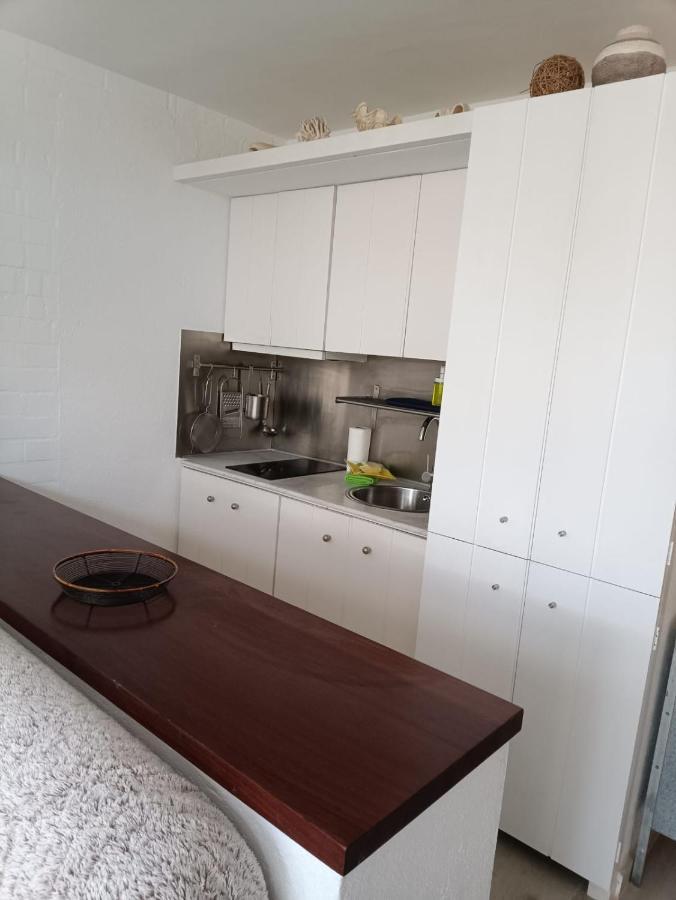 Precioso Apartamento Con Hermosas Vistas Apartment Кадакес Екстериор снимка